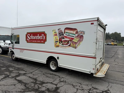 Used 2009 WORKHORSE BREAD TRUCK Box trucks Ohio US | Miedema Asset Management Group #1577918