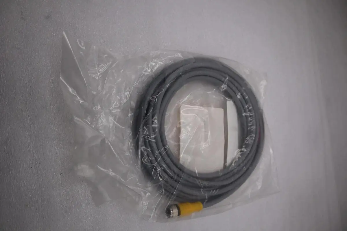 NEW TURCK RKC 10T-4 U-04712 CORDSET SINGLE ENDED STOCK G662