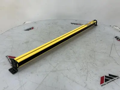 USED BANNER ENGINEERING SLSE30-900Q8