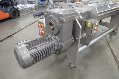 USED 2013 READING MX 12 MIXER