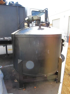 500 gallon Mixing Tank, 48" x 56"