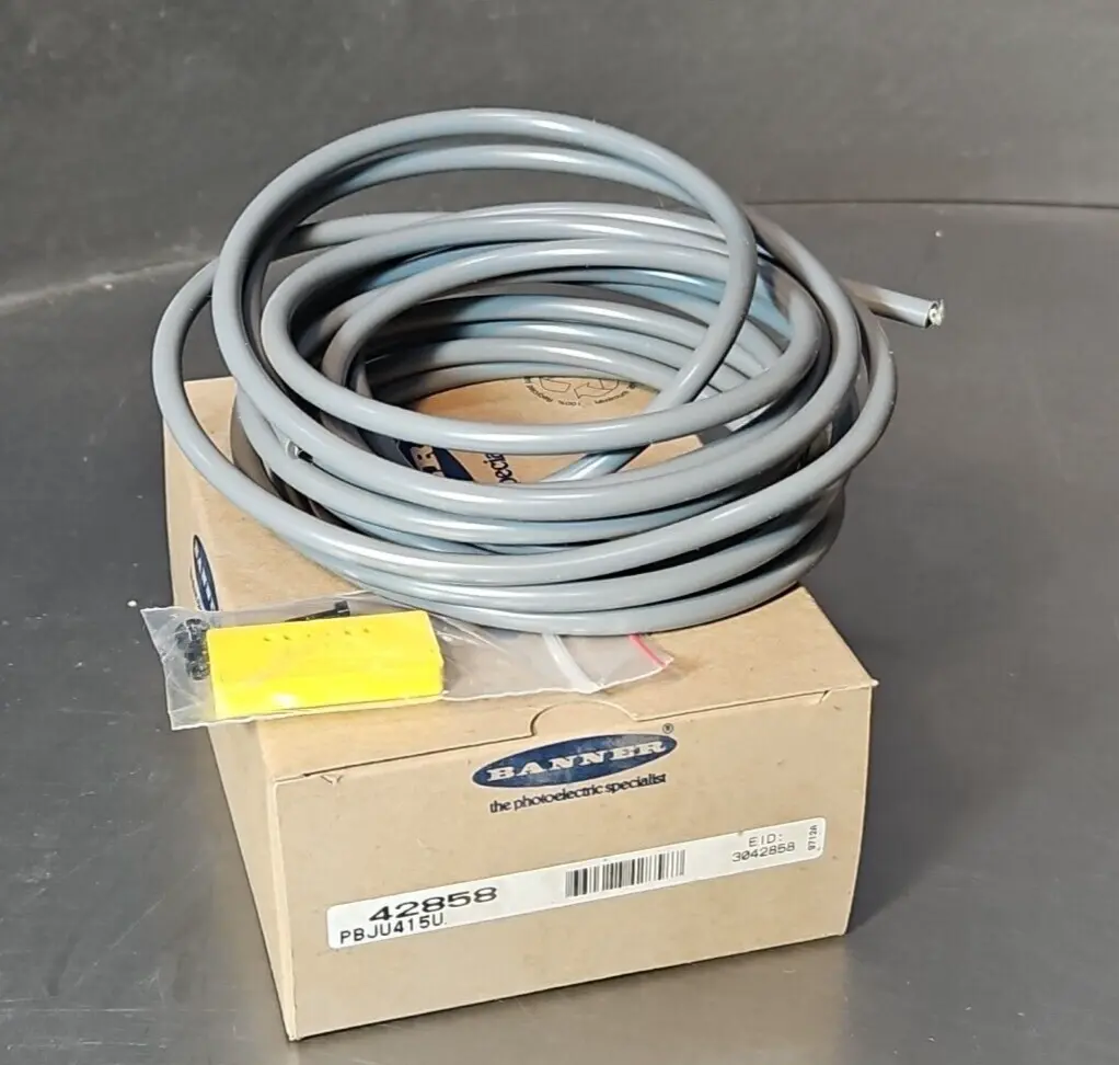 BANNER PBJU415U Fiber-Optic Cable. Loc5E23