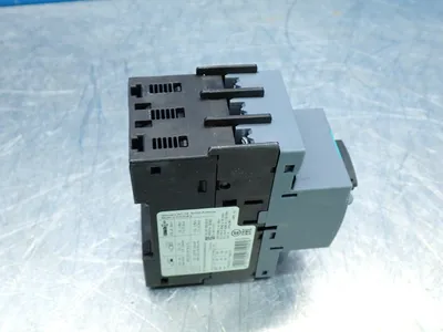 NEW SIEMENS 3RV20111AA10