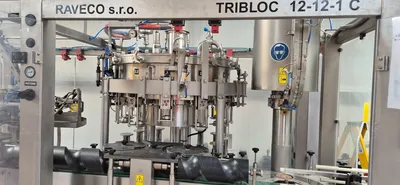 2009 Raveco Moravec 12-12-1C Monoblock Filler Liquid Gravity | Perry Equipment (6)