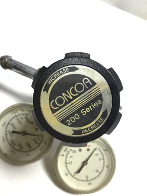CONCOA 212 1351 Dual-Gauge Pressure Gas Regulator 30PSI 200kPa & 4000PSI 28000kPa
