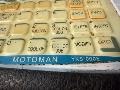 Yaskawa YKS-000E Robot Teach Pendant Motoman (5.3.4)