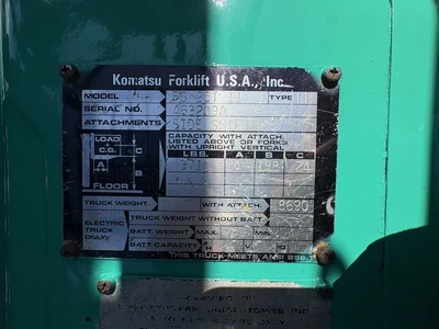 USED 2000 KOMATSU FG25T-11