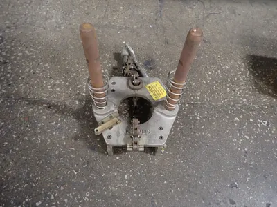 Used VICTAULIC VHCT1 Clamps | HGR 24 #732156