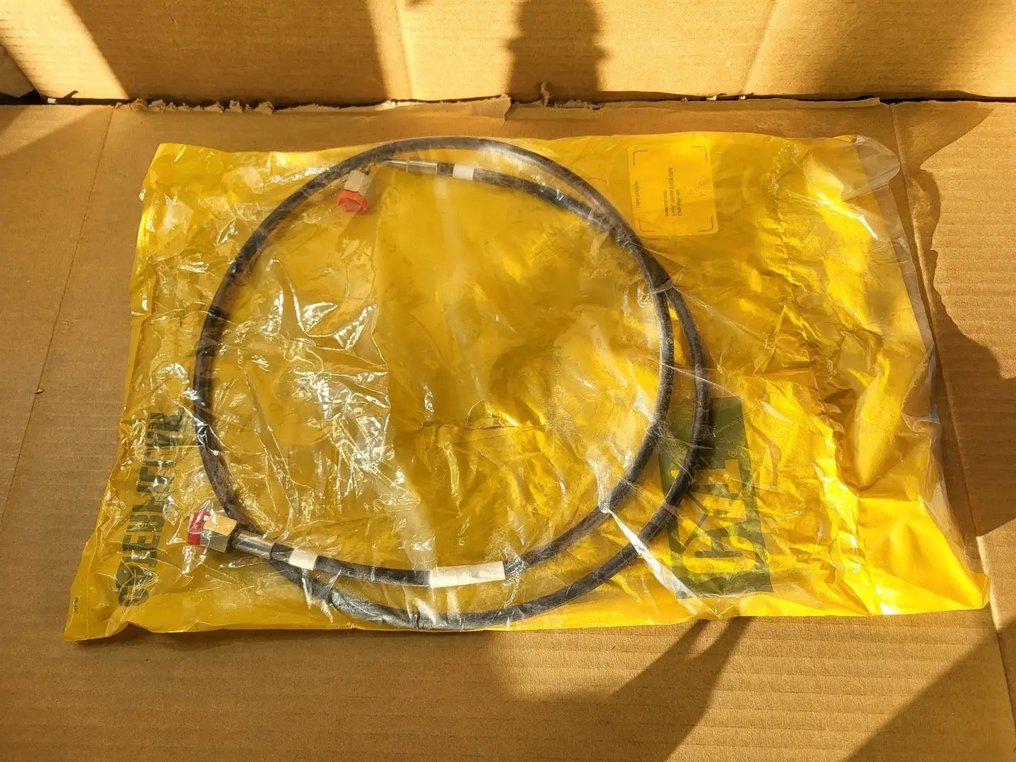 NEW CATERPILLAR 311-7605