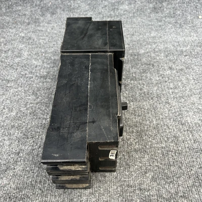 Used Federal Pacific XF632070 Circuit Breakers California US | Davliegogo LLC #1707101