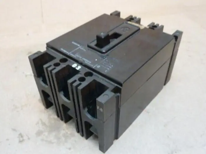Used WESTINGHOUSE 4992D46G39 Circuit Breakers Michigan US | Ideal Machinery #602345
