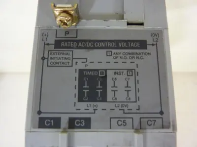 USED ALLEN BRADLEY 700-RTC00010U1 SER A