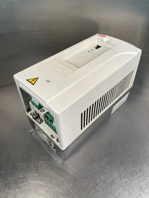 Used ABB ACS800-U1-0011-5+P901 Variable Speed Drives South Carolina US | Palmetto Automation #1159870