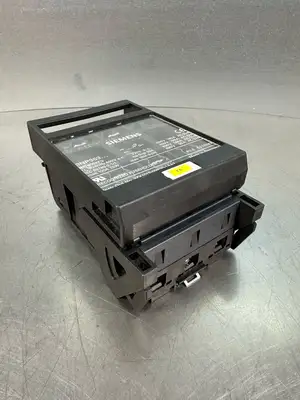 Siemens 3NP353 3ZX1012-0NP30—1AA2 Disconnect Fuse + 2 units x 40A (7.4.5)