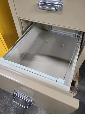 Used FIRE KING _UNKNOWN_ Cabinets Pennsylvania US | Hildebrand Machinery Co. #1486087