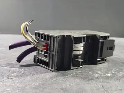 Used SIEMENS 6ES7972-0AA01-0XA0 Misc Electrical & Power Parts British Columbia CA | Lenmark #254208