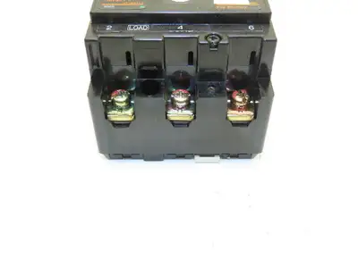 Fuji EA33 Circuit Breaker 15A 460VAC 3-Pole Lot of 4