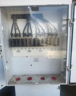 USED CENTRILIFT 8900 4-GCS-24P