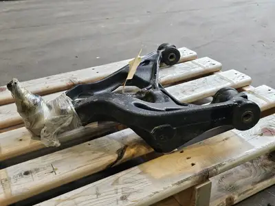 Used GM 20869233 Automotive Equipment British Columbia CA | Lenmark #1441150