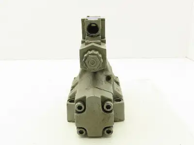 Yuken DSHG-06-3C2-T-D24-51 Hydraulic Directional Control Solenoid Valve 24VDC