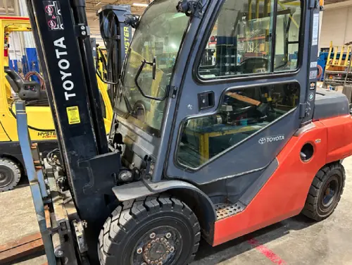 Used 2017 TOYOTA 8FD40U Misc Forklifts Pennsylvania US | National Lift Equipment #1368878