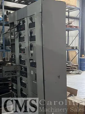 USED NEW VENTURE MFG GANG RIP SAW WITH MOVING BLADES