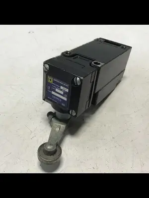 USED SQUARE D 9007-AEQ2699