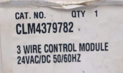 NEW SIEMENS CLM4379782 CONTROL MODULE 3 WIRE 24VAC/DC 50/60HZ
