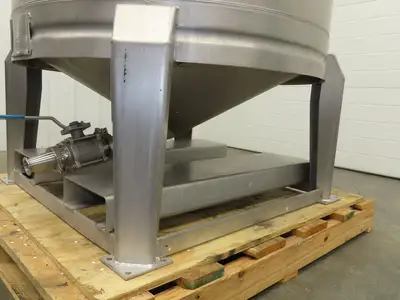 Mobile Stainless Steel Mixing Vessel 136 Gallon Tank Food Grade Sanitary Drain
