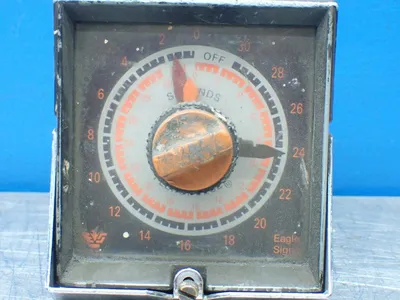 Used EAGLE SIGNAL HG100A6 Timers Ohio US | HGR 24 #884094