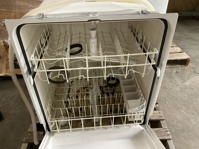 Used FRIGIDAIRE FDB700BFS0 Dishwashers Michigan US | Miedema Asset Management Group #1320353