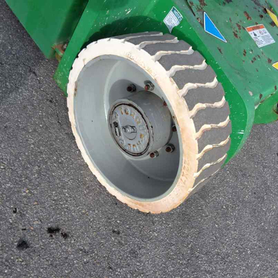 USED 2016 Genie Z-30/20N