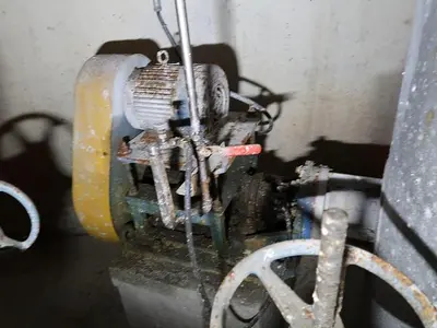 USED APACHE STAINLESS TANK