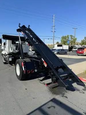 New | in-Stock 2024 MACK MD642R Hooklifts & Roll-Offs California US | Commerce Truck Equipment Sales #1548694