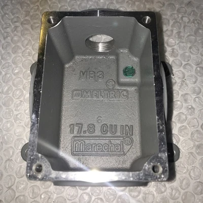 * NEW NO BOX MELTRIC METAL JUNCTION BOX 17.8 CU IN#