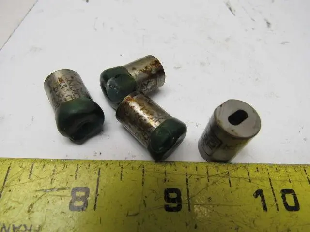 Dayton KDO50 75X8 .2540x .1290 Oblong Hole Press Fit Die Button Matrix Lot Of 4