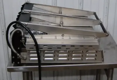142-1219 Wells FT18 Commercial Dual Top Plate Panini Press w Smooth Plates