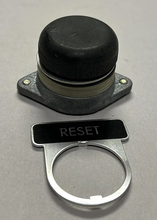 New | in-Stock GENERAL ELECTRIC CR2940UA200R Miscellaneous Equipment (Electrical & Power) | Surplus Asset Holdings #1202054