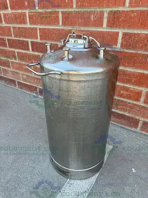 USED ALLOY PRODUCTS 45 LITER STAINLESS STEEL PRESSURE VESSEL 130 PSI