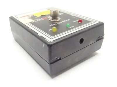 EN425 | Semtronics EN 425 Wrist Strap Tester Static Analyzer Missing Battery Cover - For parts or not working