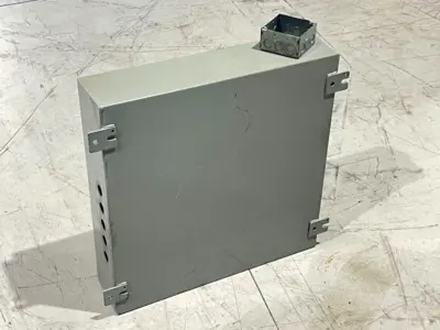 Hoffman A242406LP Industrial Control Panel Enclosure 24" x 24" x 6" Type 12,13 - Used