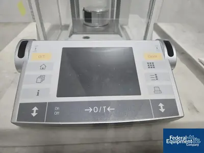 USED Mettler Toledo Mettler Toledo Laboratory Analytical Balance, Model AX26DR