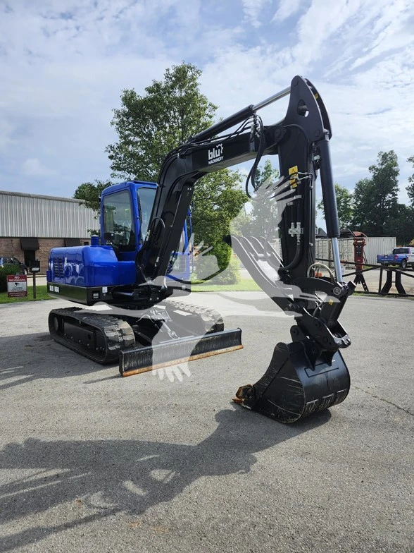 USED 2025 BLU B60