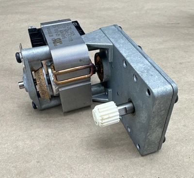 NEW Wilbur Curtis CA-1013-05