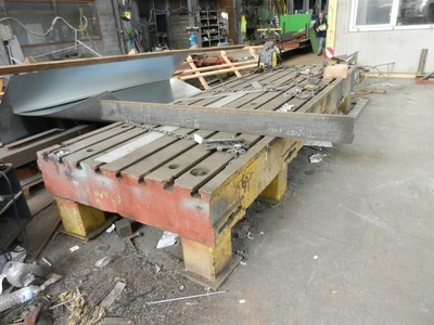 USED ZM WELDING TABLE 4700 X 1600 MM