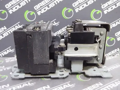 GE CR2810C 11AB1A NEMA Size 1 Motor Starter Contactor 110V/60Hz Coil Used