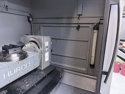 USED 2015 Hurco VMX42UI
