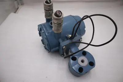 ROSEMOUNT 8732EMT1A1M4  MAGNETIC FLOWMETER TRANSMITTER WITH FLOWTUBE STOCK H1922