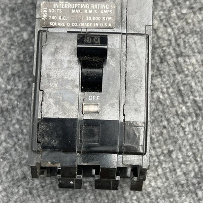 New | in-Stock Square D Q1380 Circuit Breakers California US | Davliegogo LLC #1707086