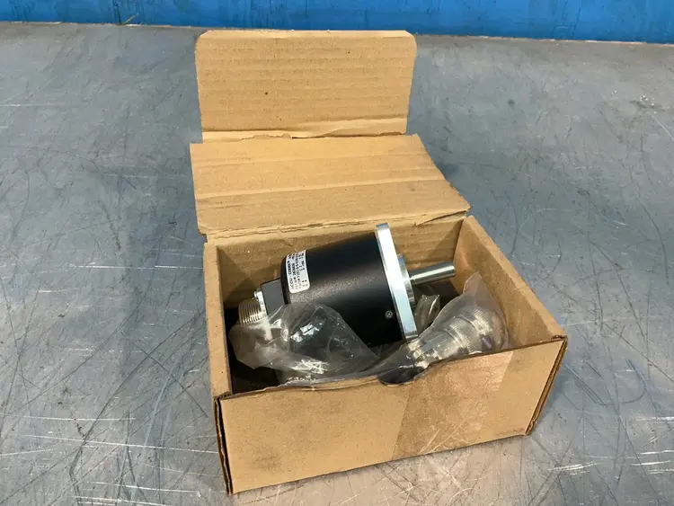 New | in-Stock ENCODER PRODUCTS 725ISS0100QOC1FEYYN Encoders Ohio US | HGR 24 #1325953